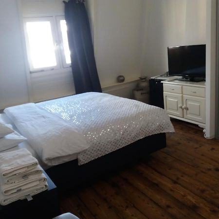 آميسفورت Jamila Suites المظهر الخارجي الصورة